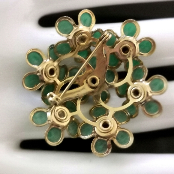 Vintage Coro Green Lucite Layered Flowers & Rhinestone Brooch Pin - Picture 5 of 5